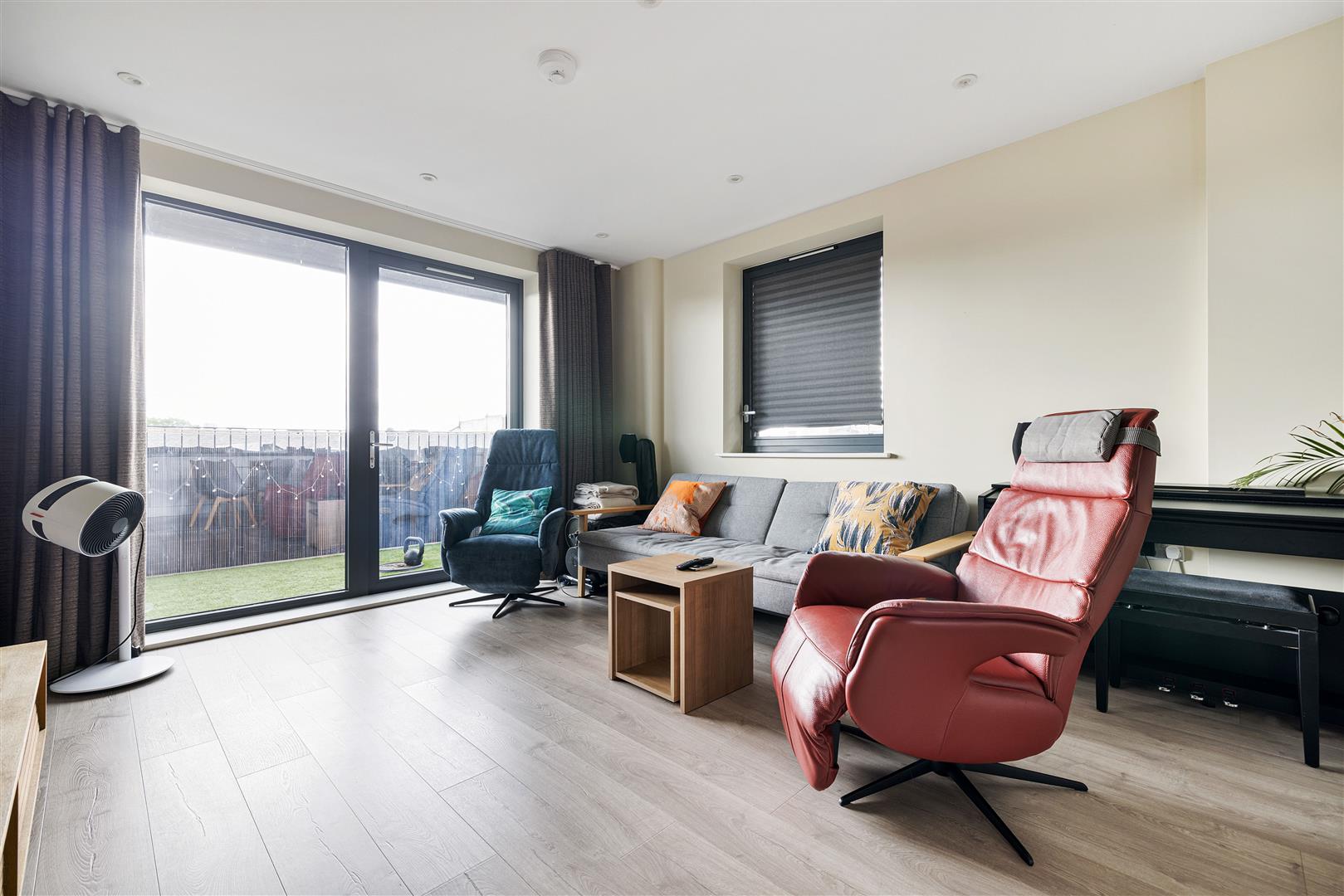 Flat Sutherland Road in Greater London