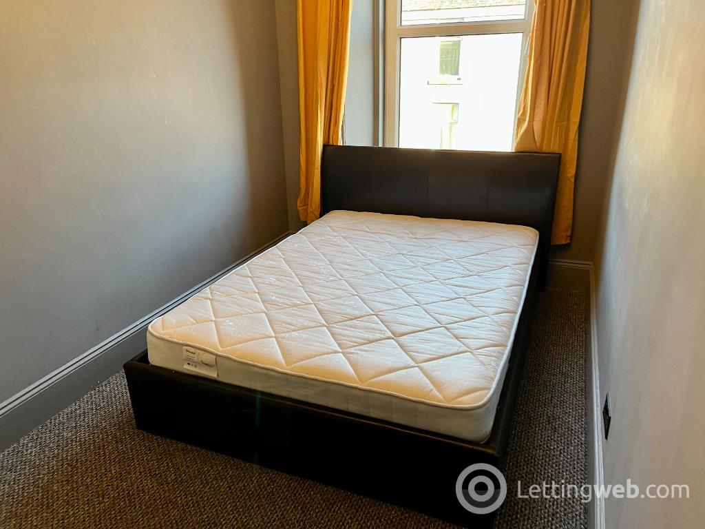 Flat Summerfield Terrace in Aberdeen City
