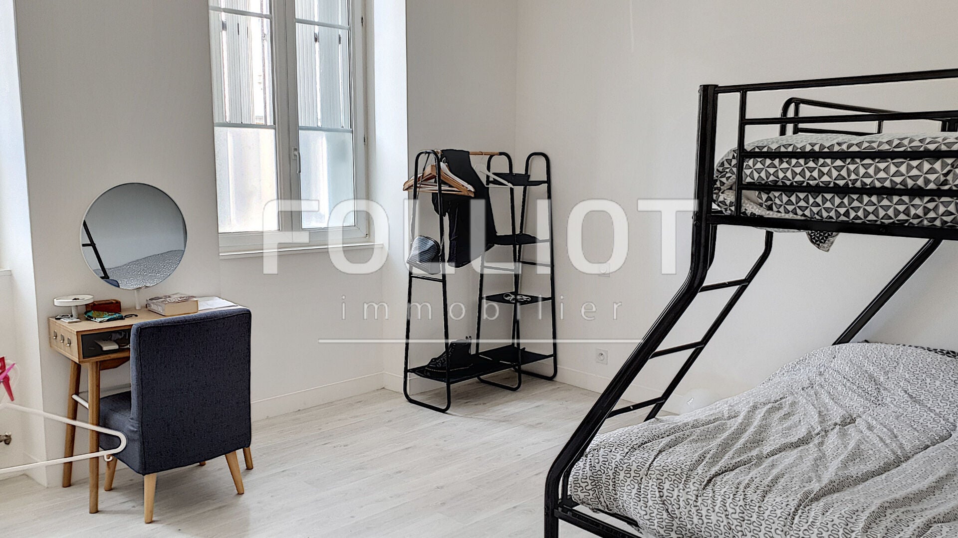 Flat Rue du Duc Rollon in Vire Normandie