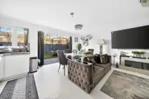 House Kensington Avenue in Greater London