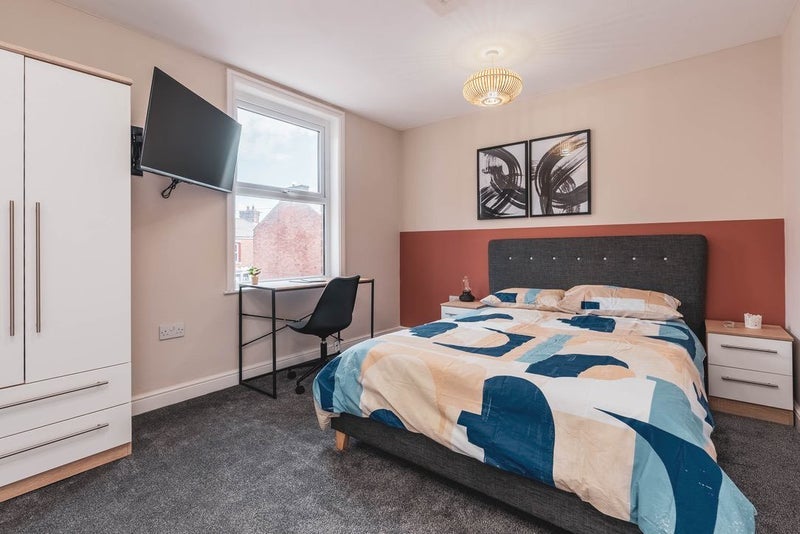 Room Lytham Road in Preston