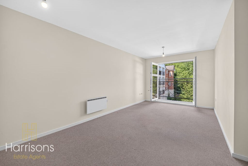 Flat Astley Brook Close in Bolton