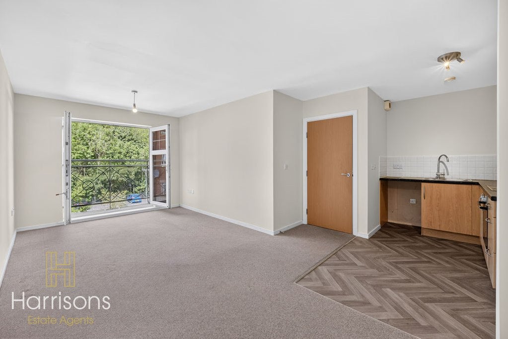 Flat Astley Brook Close in Bolton