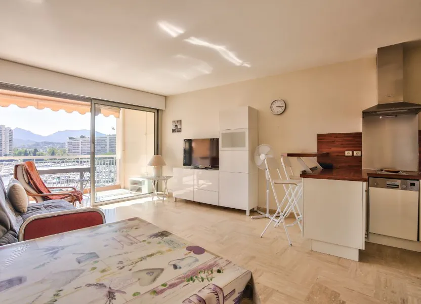 Flat Allée de la Marine Royale in Mandelieu-la-Napoule