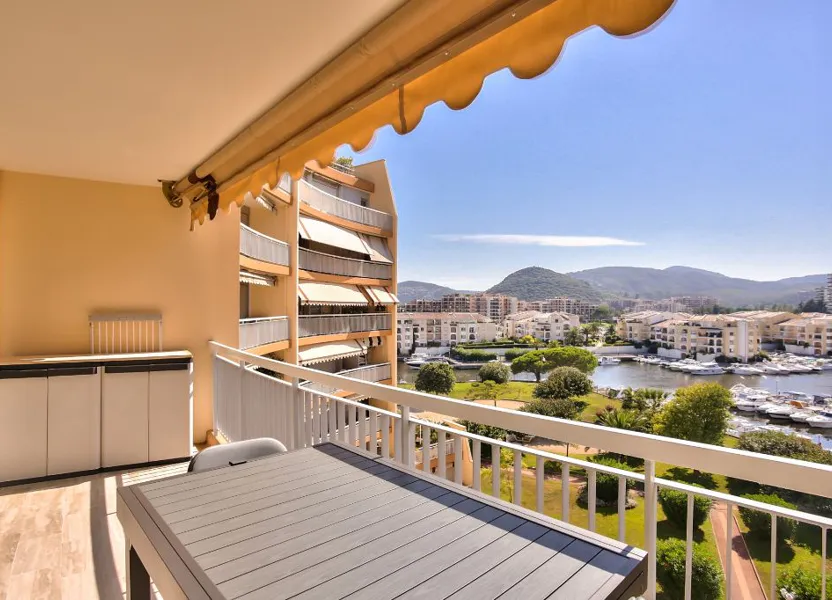 Flat Allée de la Marine Royale in Mandelieu-la-Napoule