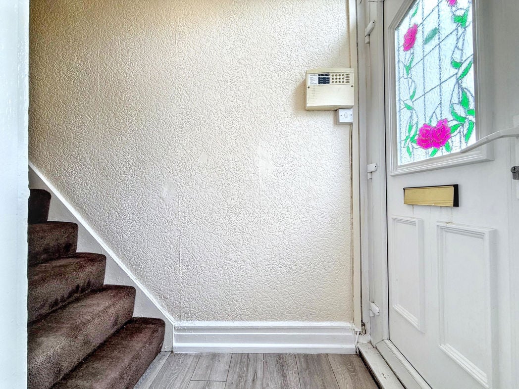 Flat Seaside Lane in Easington Colliery