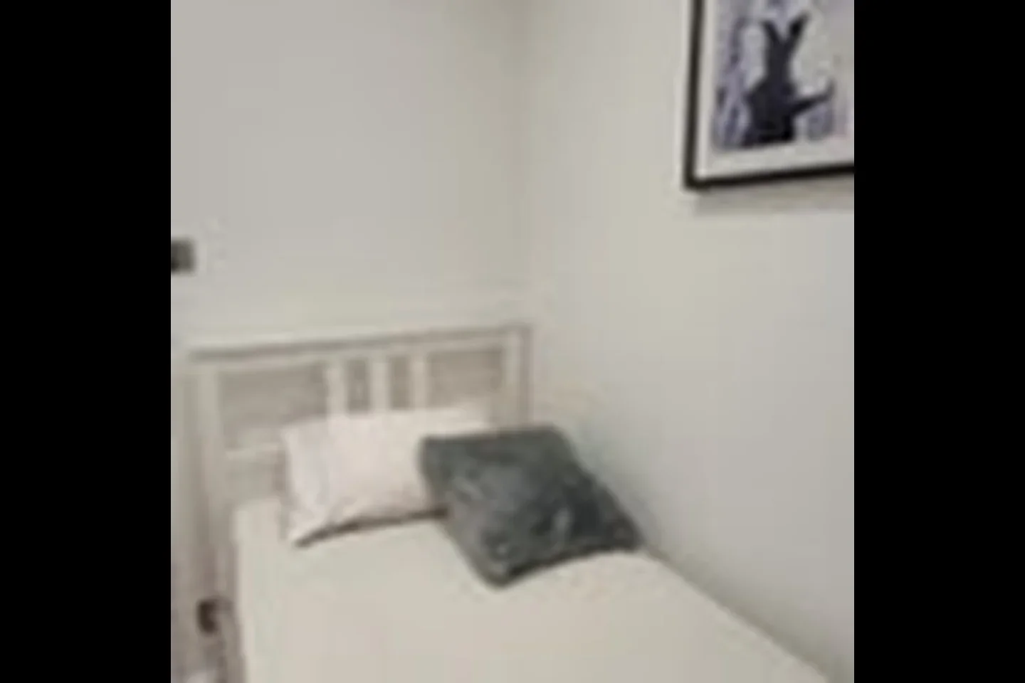 Room Malden Avenue in Greater London