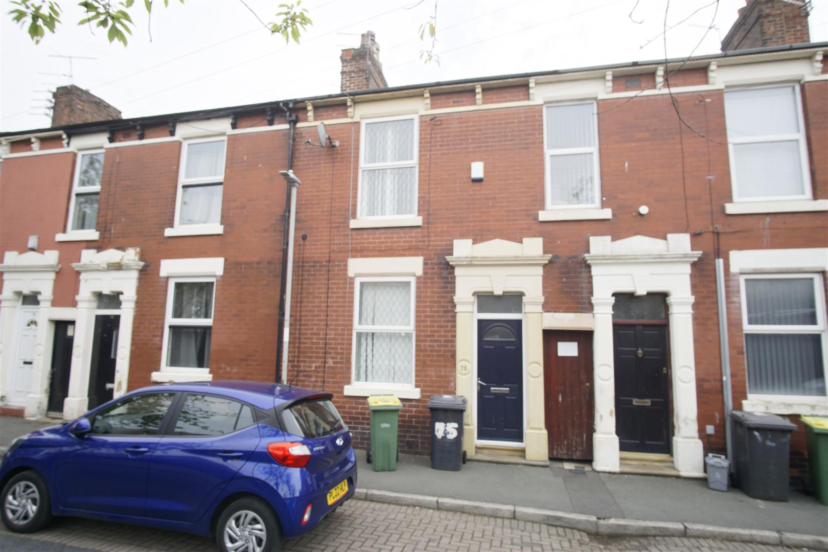 House Lowndes Street in Preston