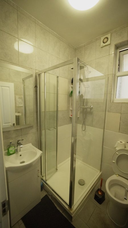 Room Galpin's Road in Greater London