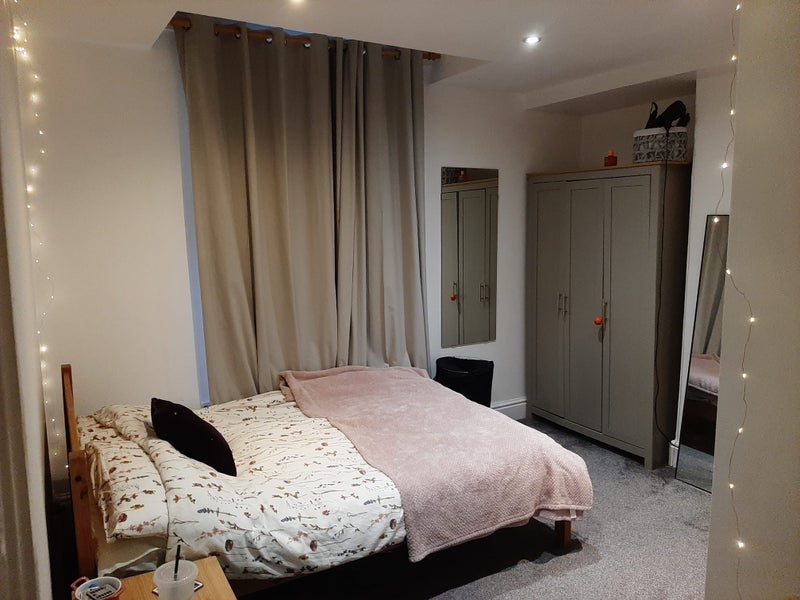 Room Kenmare Road in Liverpool