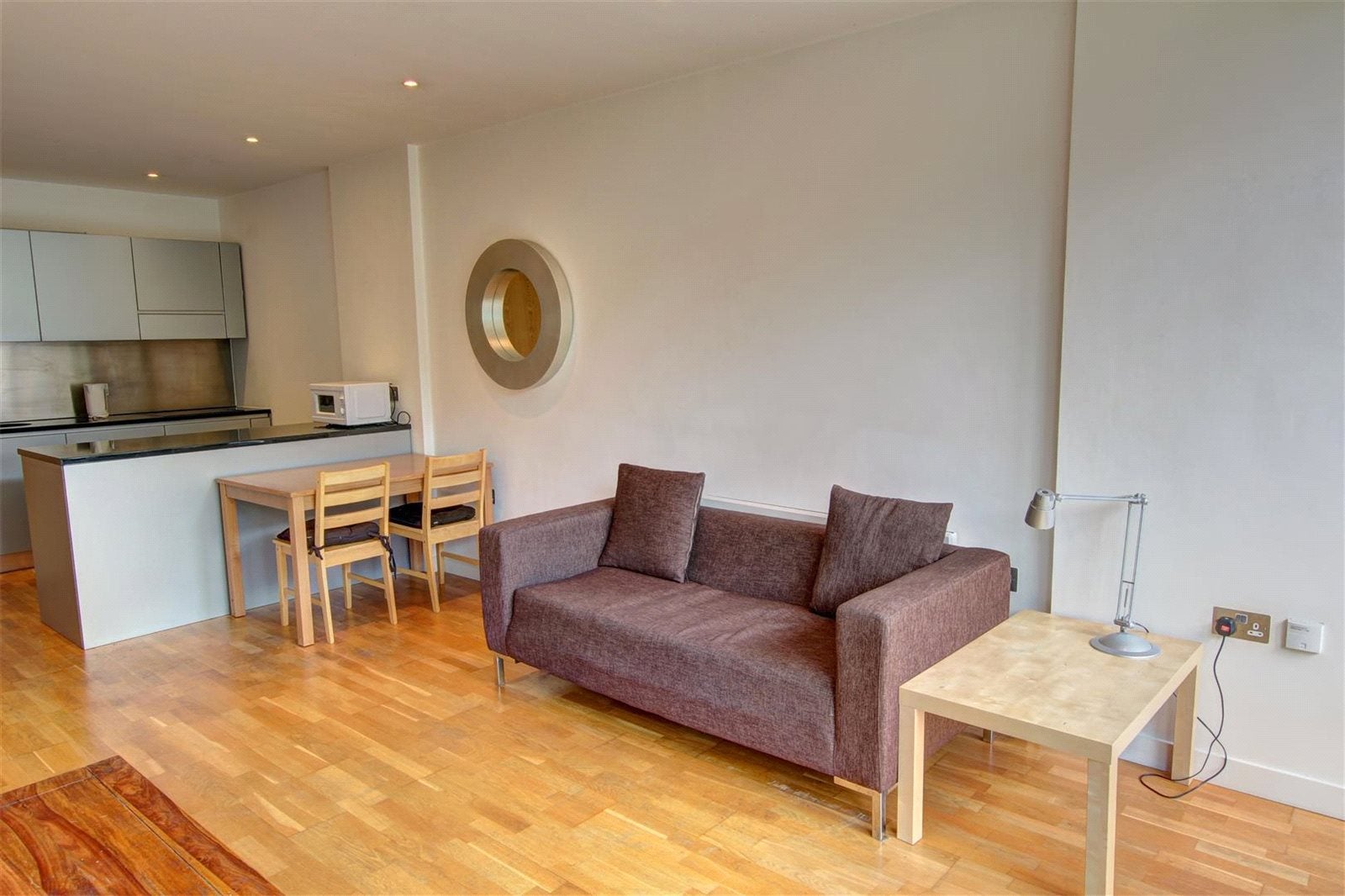 Flat Clavering Place in Newcastle upon Tyne