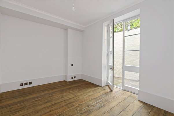 Flat Doughty Street in Greater London