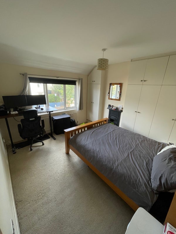 Room Headington Road in Greater London