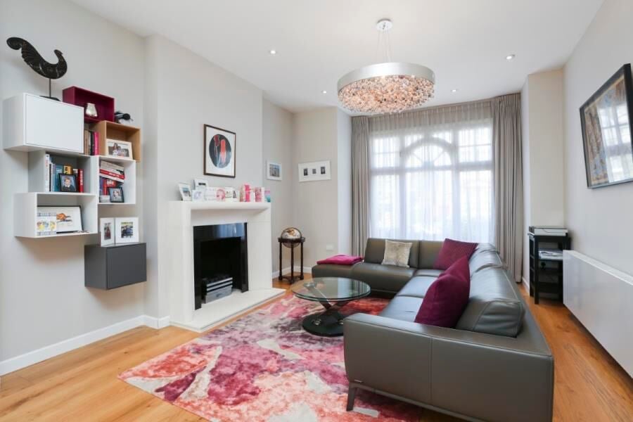 House Westbere Road in Greater London