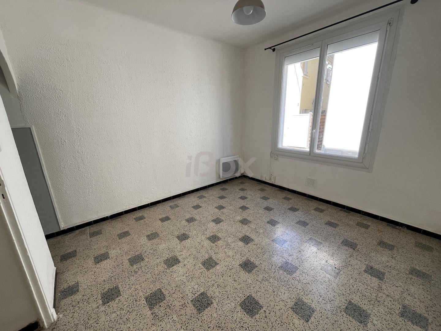 Flat Impasse Roubaud in Toulon