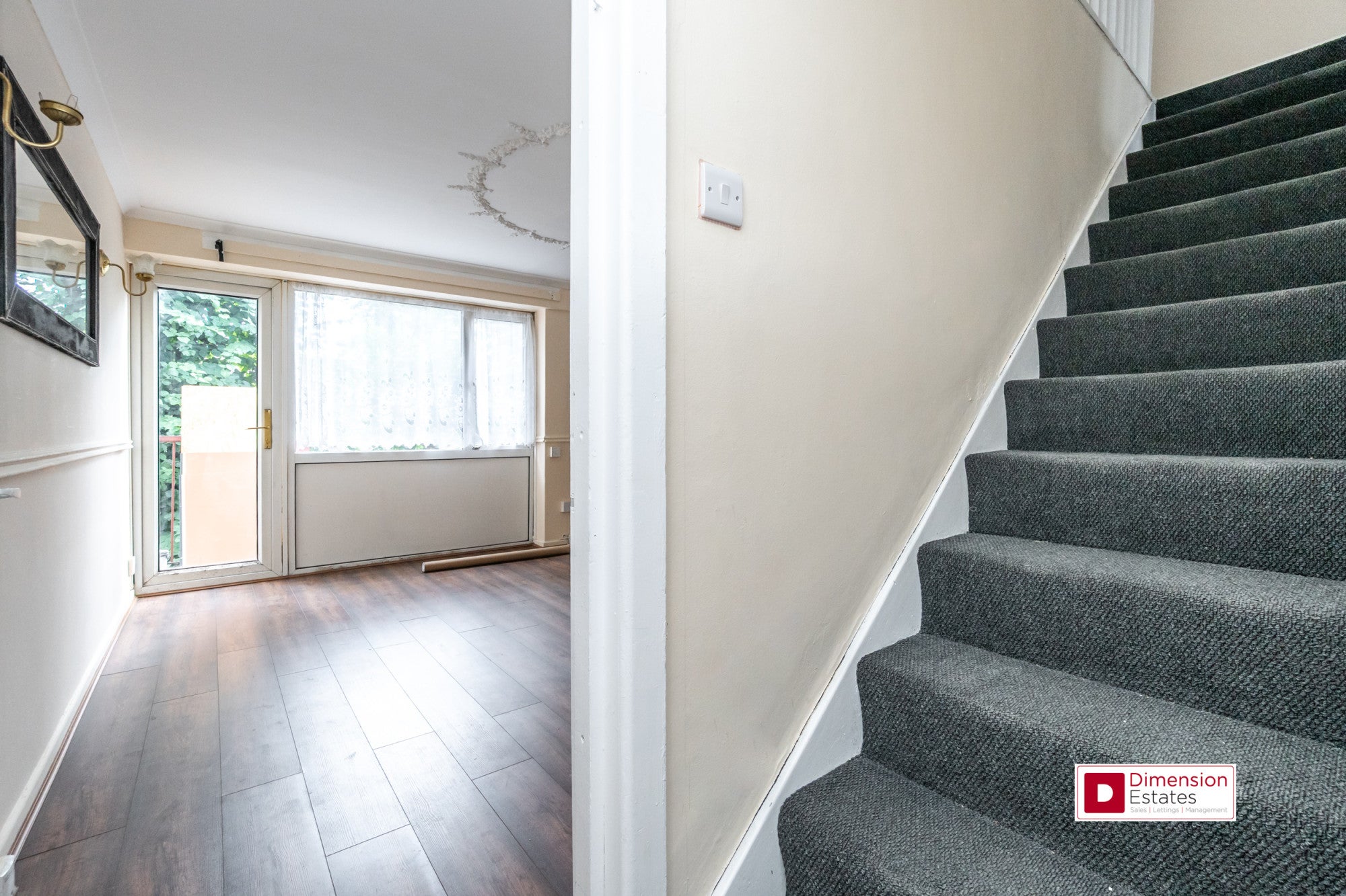 Flat Claremont Road in Greater London