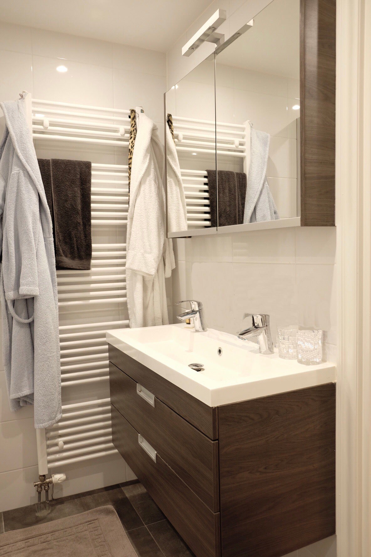 Appartement te huur: Bezuidenhoutseweg 95A, 'S-Gravenhage