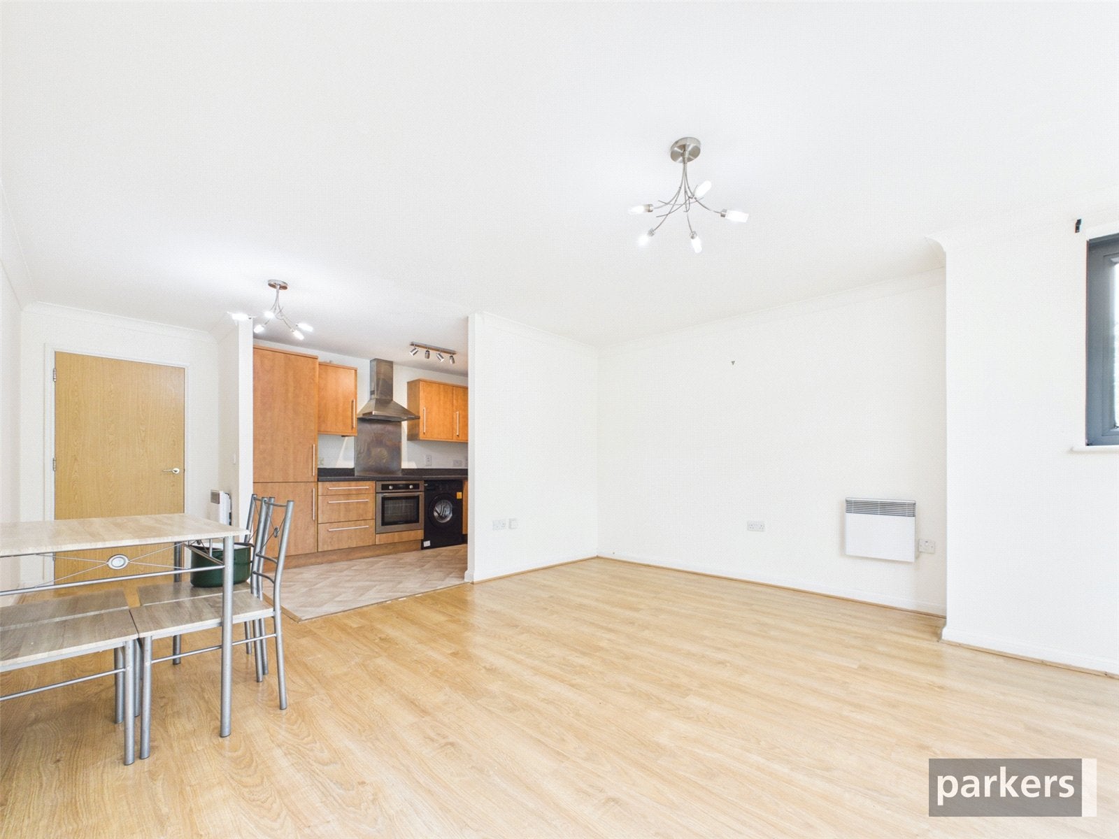 Flat Kennet Street in Reading