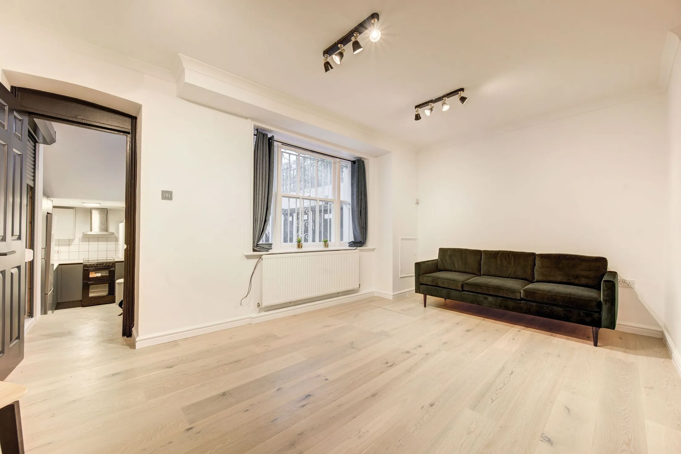 Flat Redcliffe Gardens in Greater London