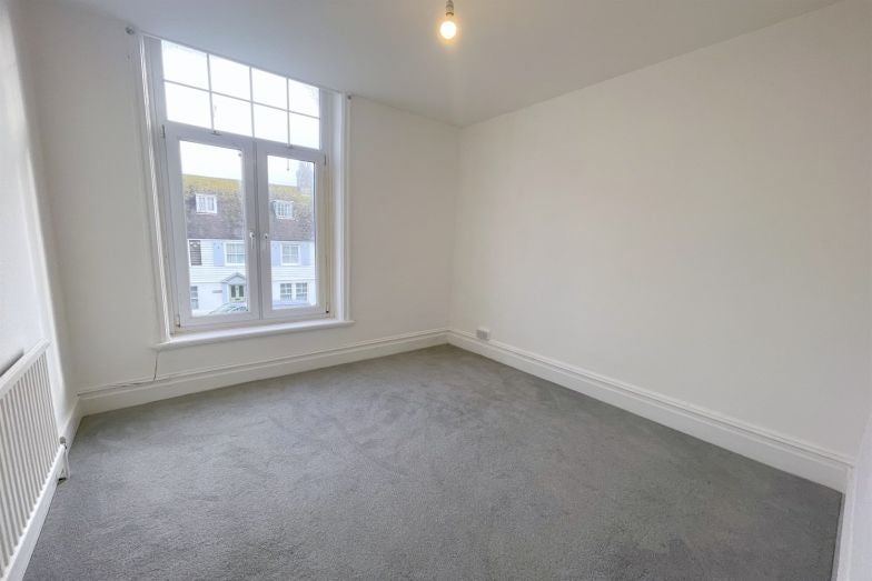 Flat Pelham Road in Seaford