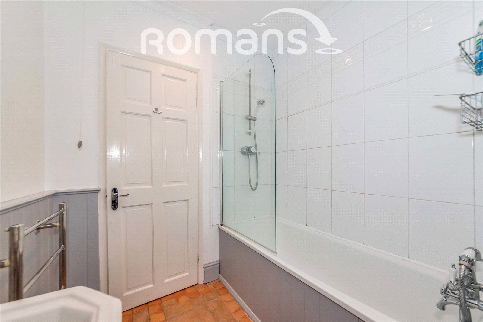 Room Sumner Road in Farnham