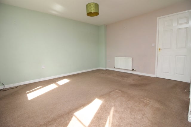 House Kinsley Close in Wigan