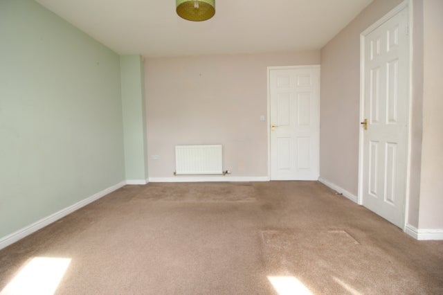House Kinsley Close in Wigan