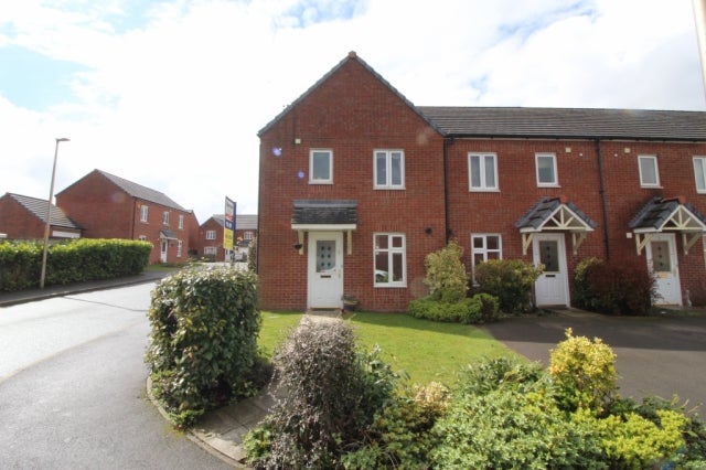 House Kinsley Close in Wigan