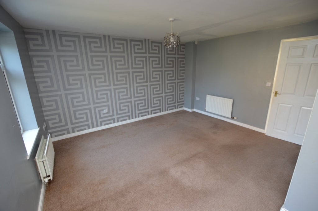 House Kinsley Close in Wigan