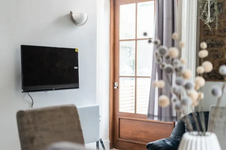 Flat Oakfield Place in Bristol