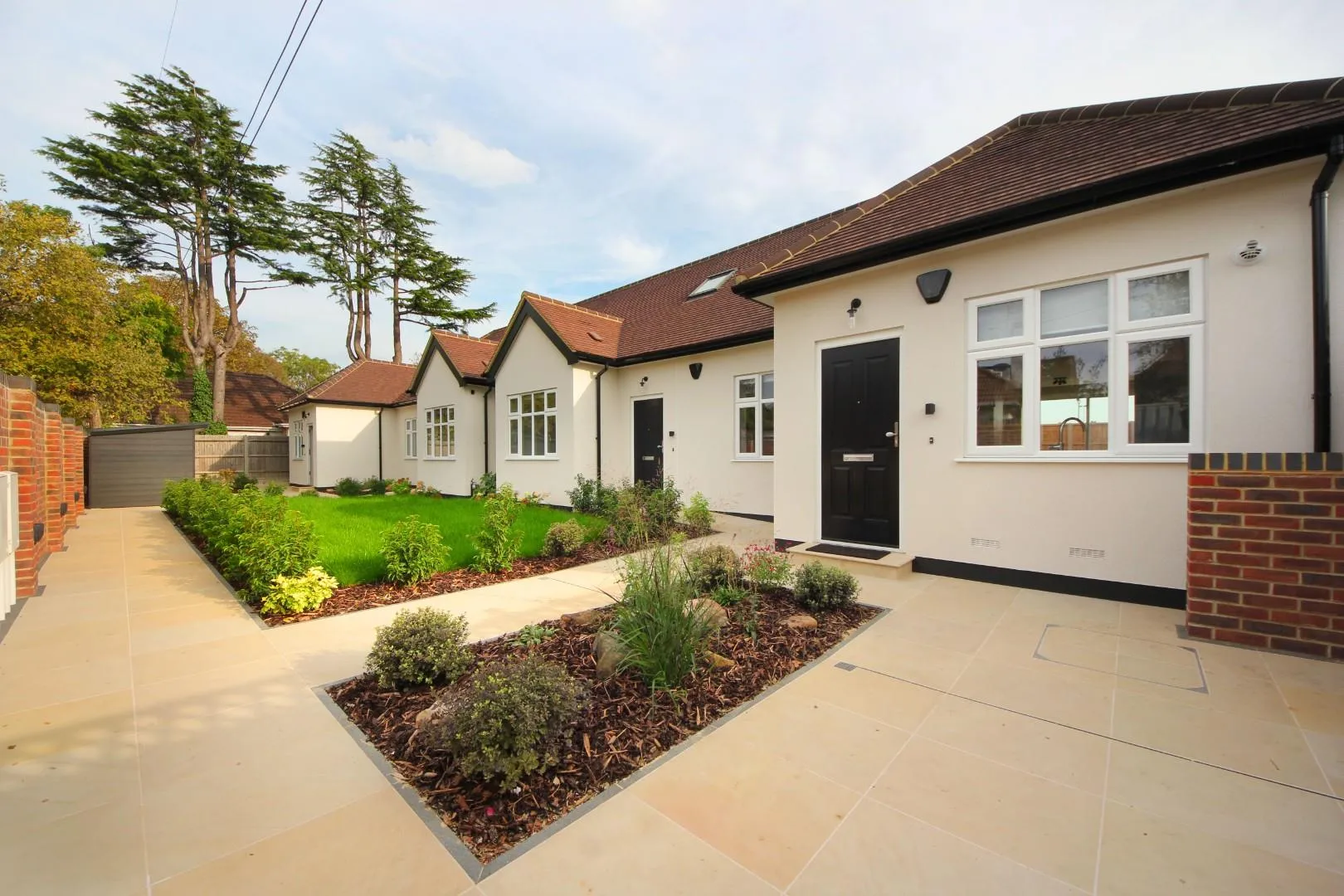 Flat Lowfield Road in Greater London