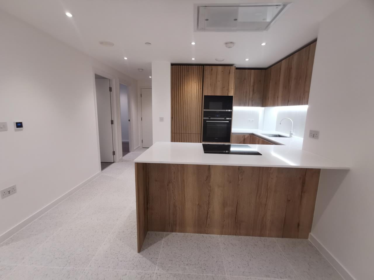 Flat Sidney Street in Greater London