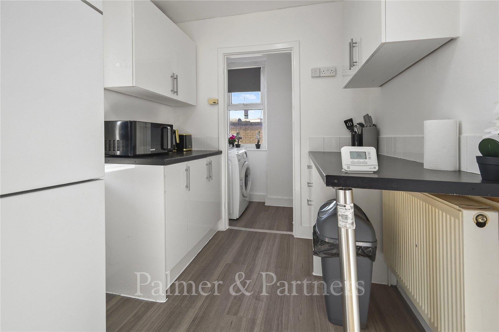 Flat Colne Road in Clacton-on-Sea