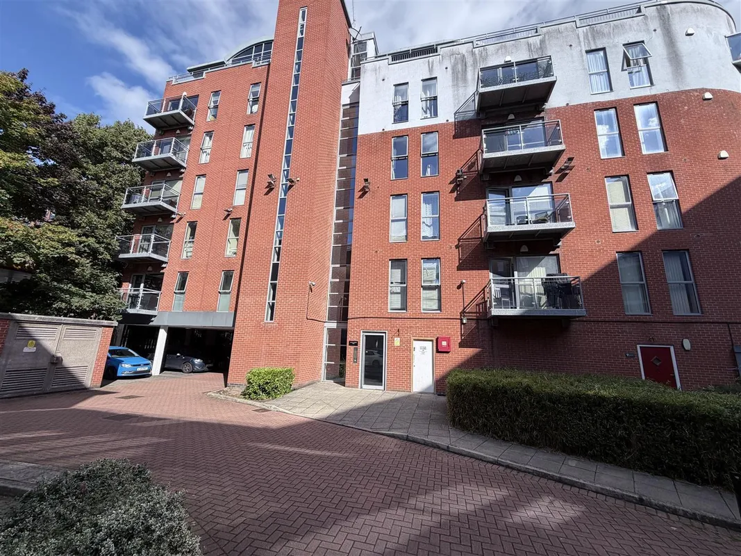 Flat Millwright Street in Leeds