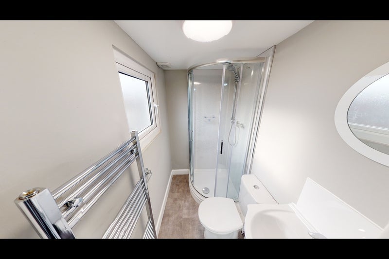 Room New Cross Street in Salford