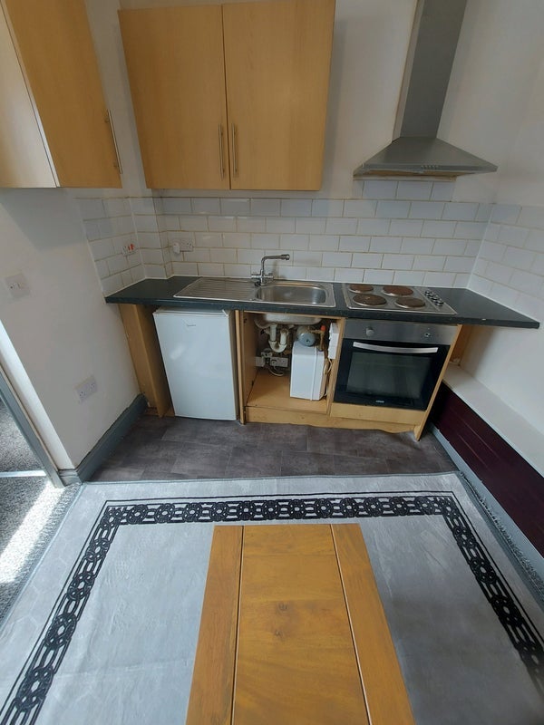 Flat Bright Street in Stoke-on-Trent