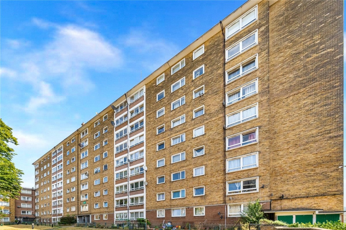 Flat Arlington Road in Greater London