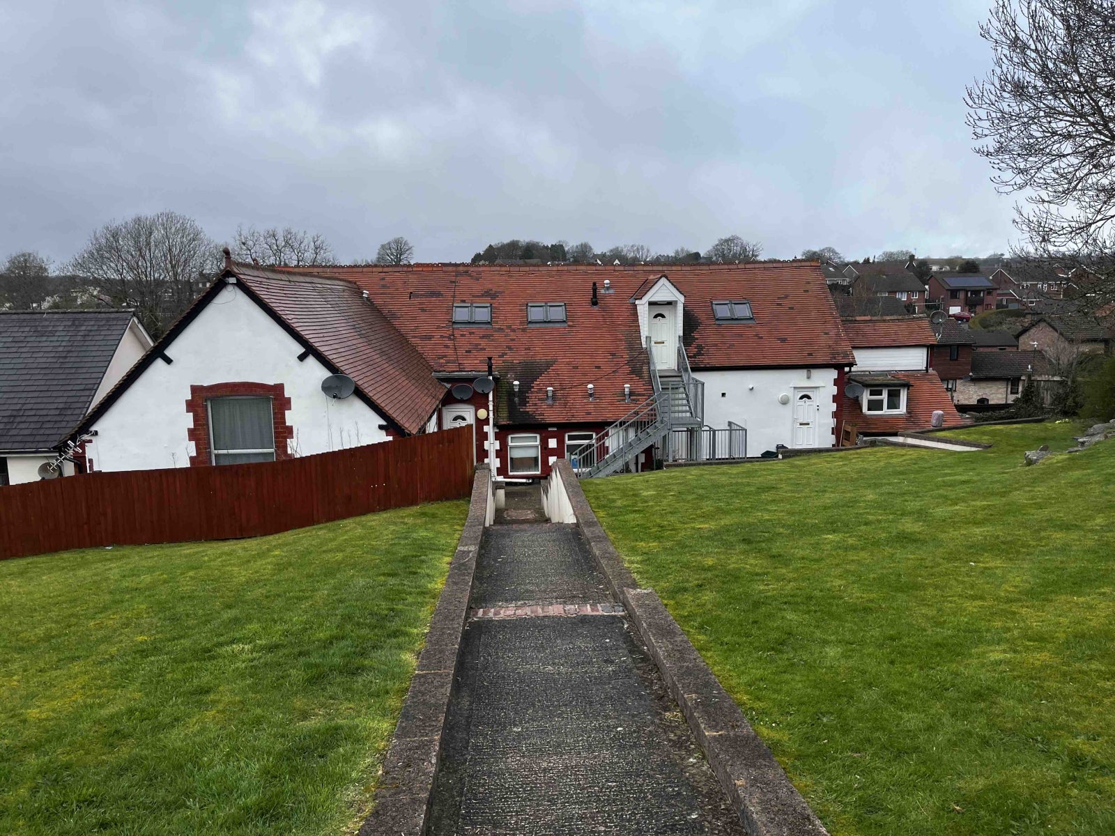 Flat Gloucester Road in Forest of Dean
