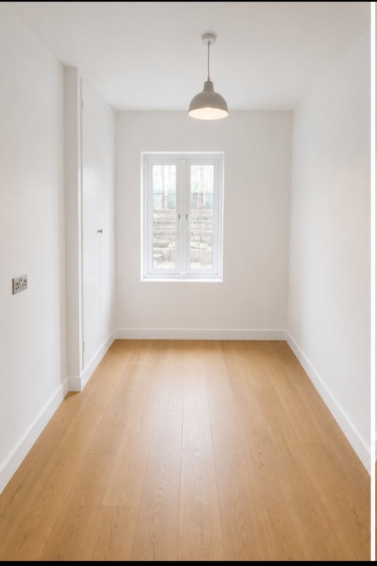 Flat Mount Pleasant Terrace in Bristol