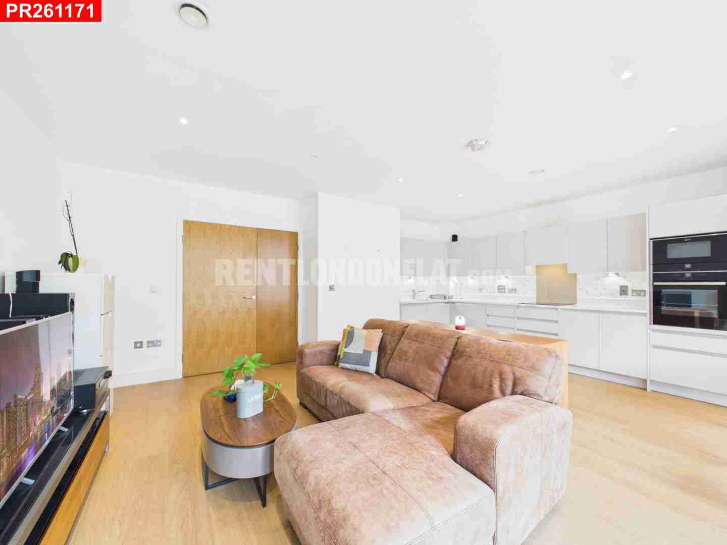 Flat Berry Hill in Taplow