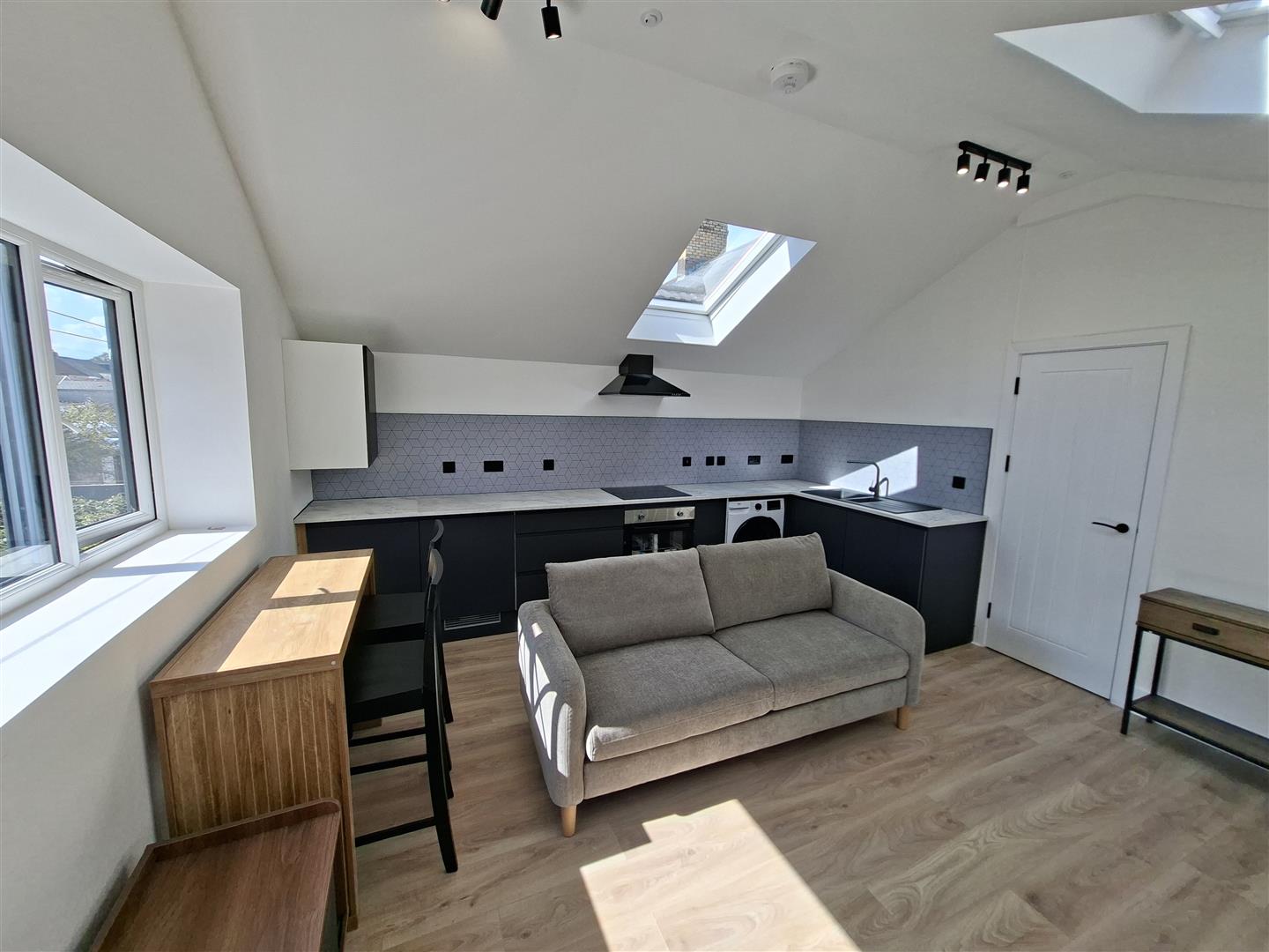 Flat Crwys Road in Cardiff