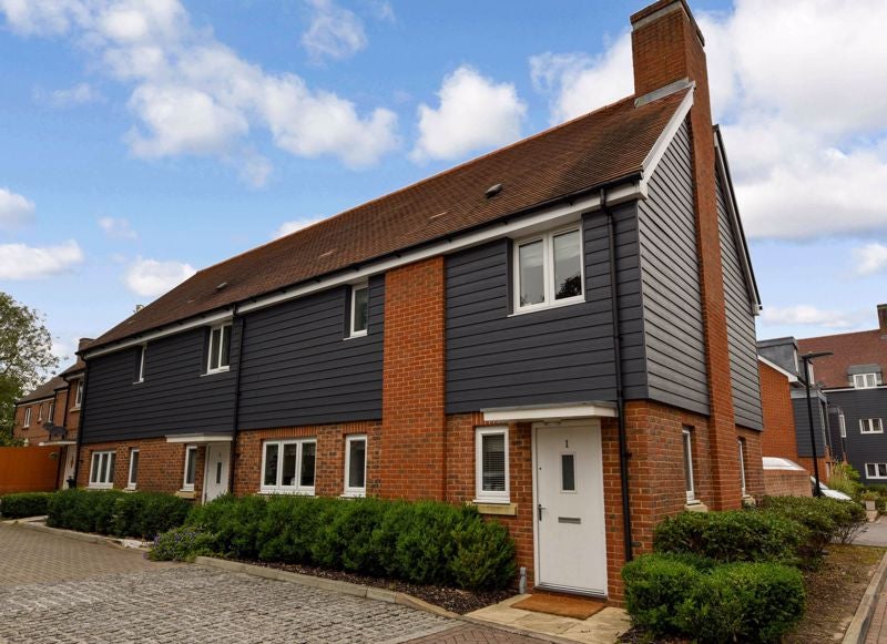 House Gardener Close in Waterlooville