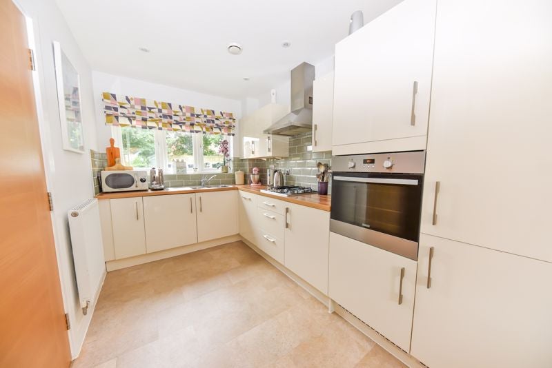House Gardener Close in Waterlooville