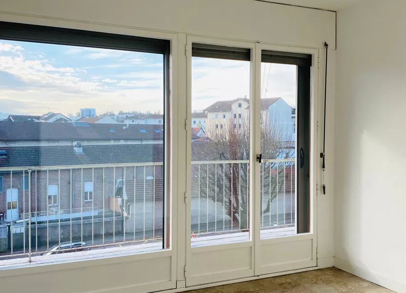Flat Avenue Jules Ravat in Voiron