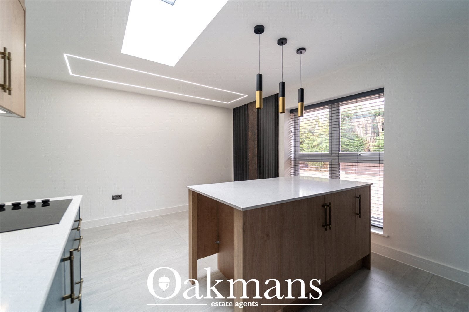 Flat School Road in Shirley