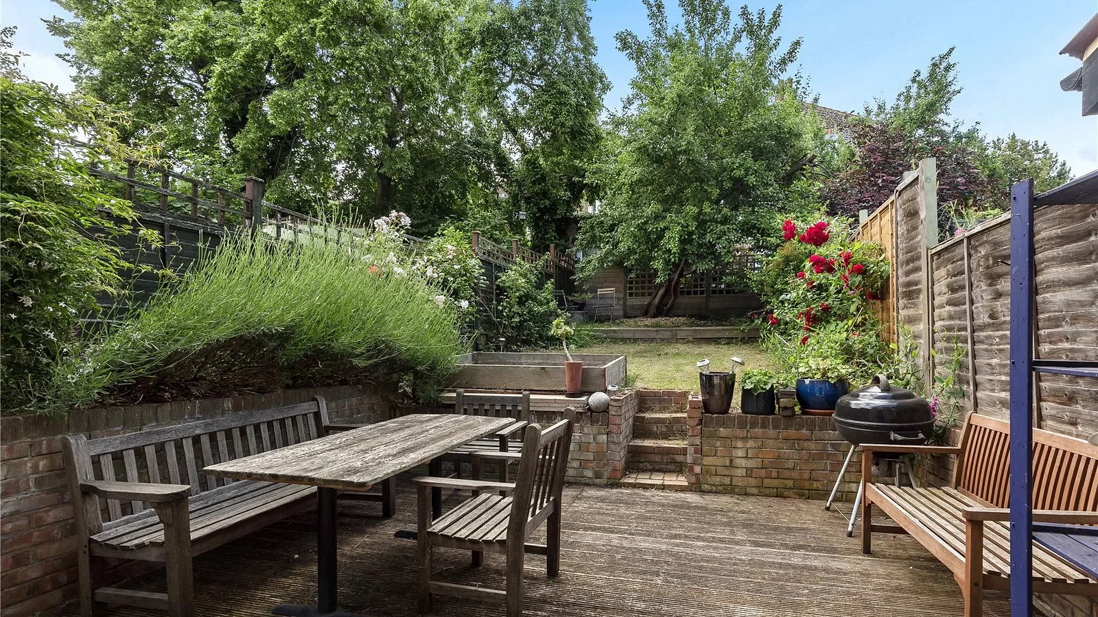 Flat Beresford Road in Greater London
