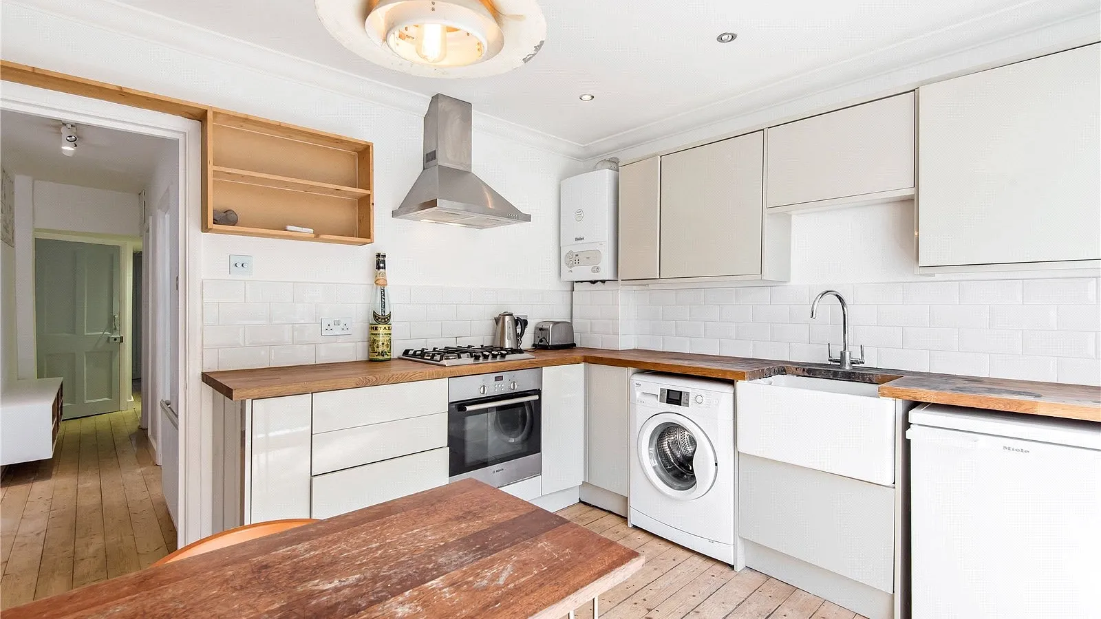 Flat Beresford Road in Greater London