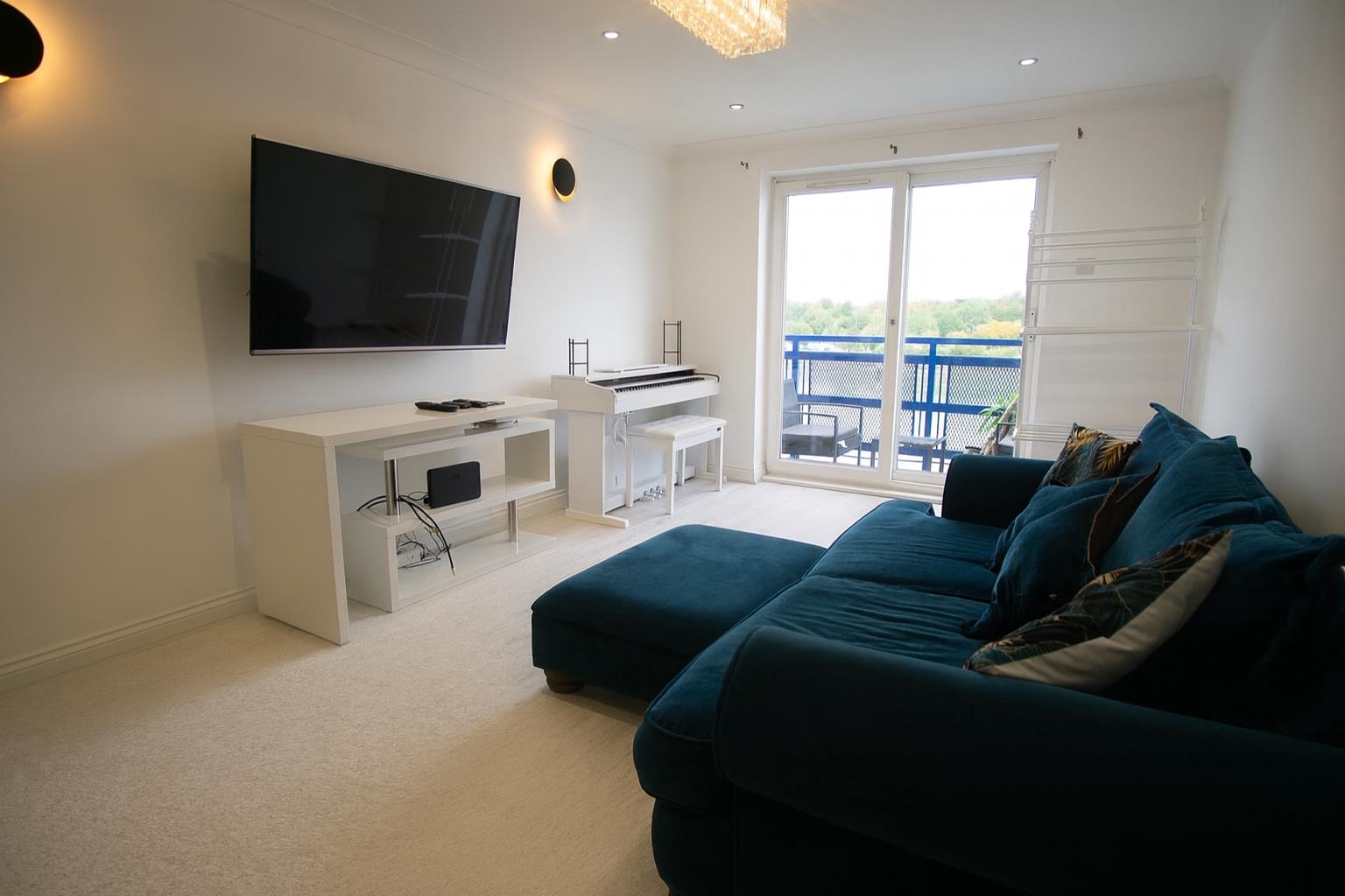 Flat Britannia Drive in Preston