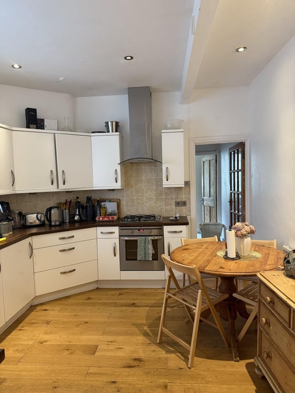 Room Micklethwaite Road in Greater London