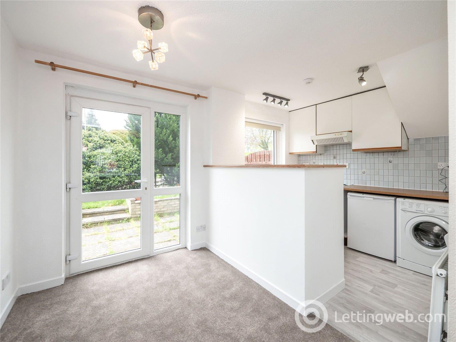 Flat South Gyle Wynd in City of Edinburgh
